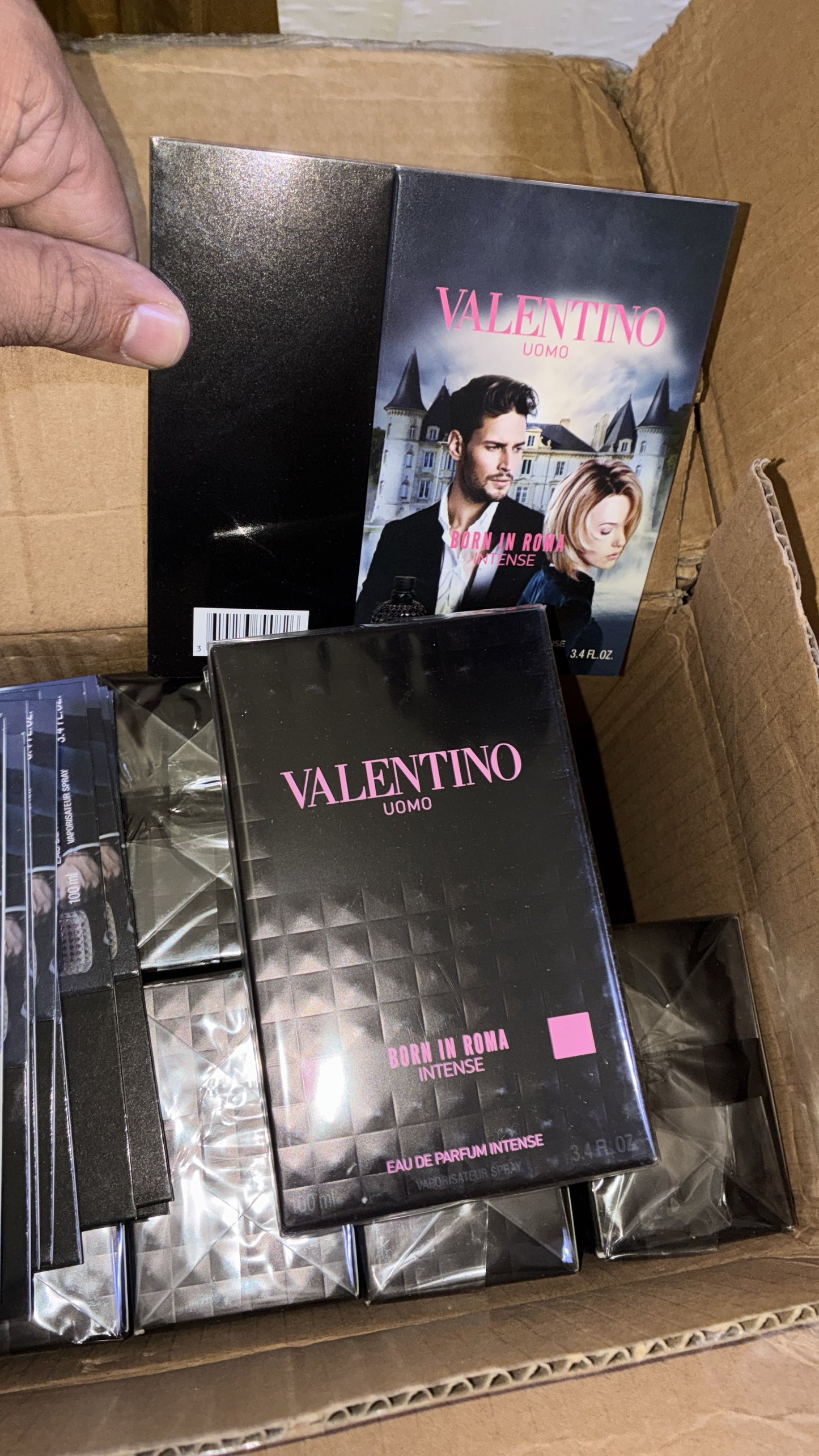 Valentino Uomo Born In Roma Intense Eau de Parfum Intense for Men | Long Lasting Luxury Fragrance | 100ml (3.4 FL OZ)